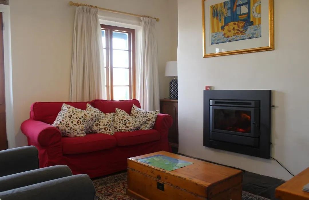 Victoria Cottage-1